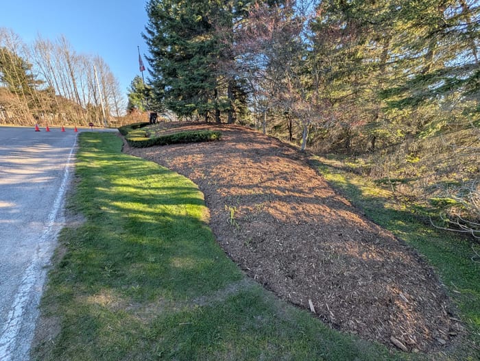 After: Golf course grounds bed maintenance